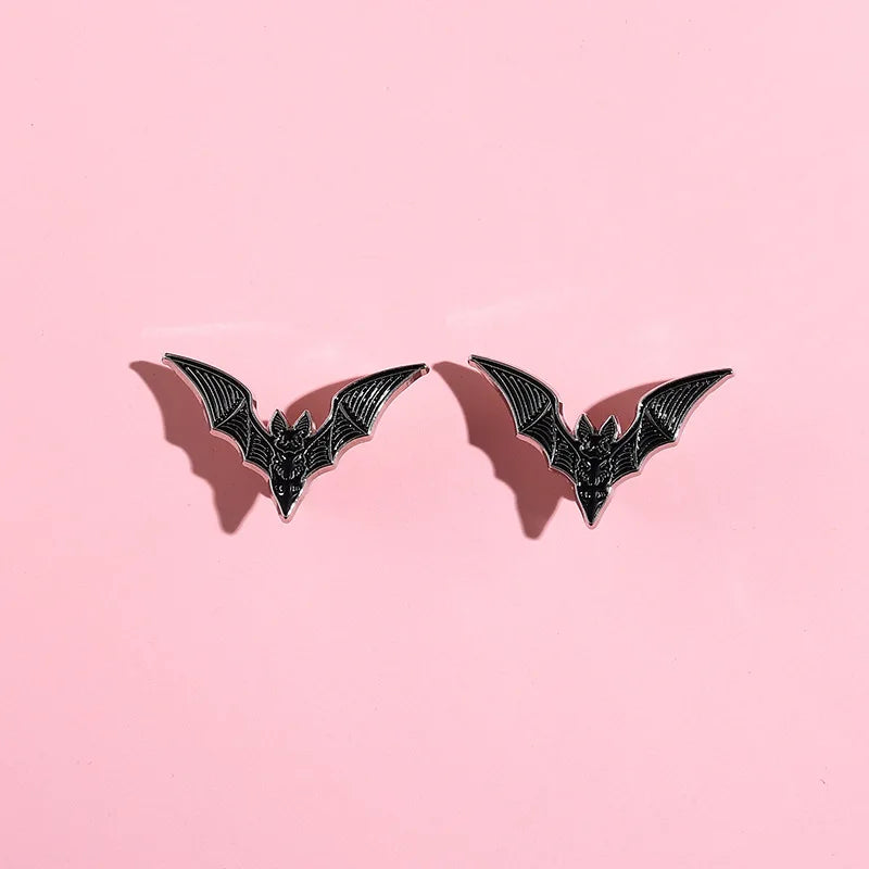 Hot Selling Halloween Series Zinc Alloy Bat Shaped Brooch UV Black Nickel Castin - custom soft enamel lapel pins manufacturer